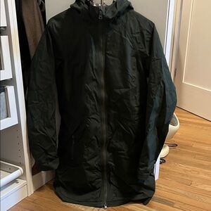 Lululemon Forest Green Rain Coat